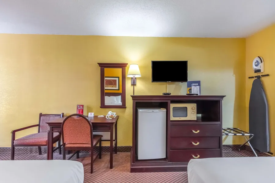 Americas Best Value Inn Elk City hotel detail image 6