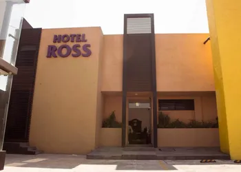 Hotel Ross Morelia hotel thumbnail 3