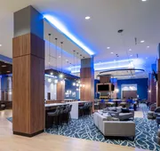 La Quinta Inn & Suites by Wyndham Nashville Downtown / Stadium hotel detail image 5
