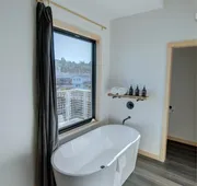Bowline Hotel hotel detail image 5