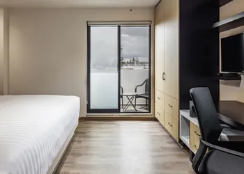 ROOM Hotel & Suites hotel thumbnail 7