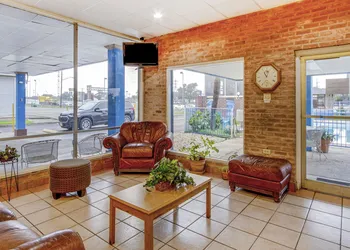 Americas Best Value Inn San Antonio hotel thumbnail 6