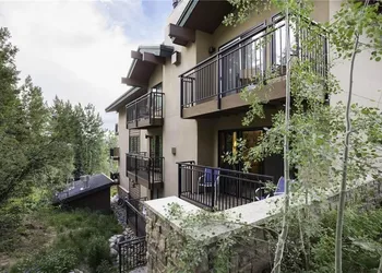 Scandinavian Lodge And Condominiums by Pioneer Ridge Mgmt hotel thumbnail 8