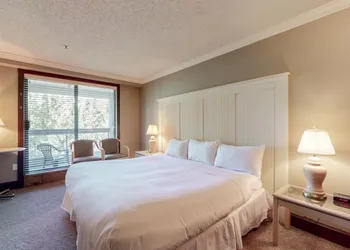 Greystone Lodge 314&315 hotel thumbnail 5