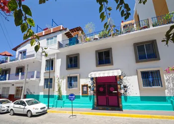Villa Mercedes Petit Hotel hotel thumbnail 2