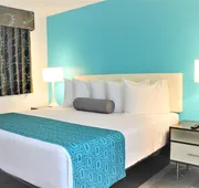 Howard Johnson Suites by Wyndham San Diego Chula Vista/BayFt hotel detail image 5