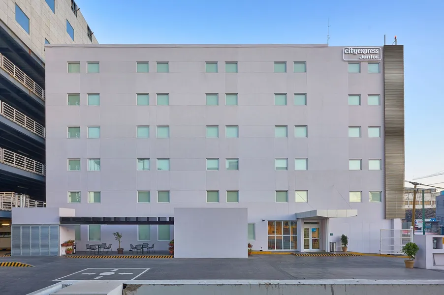 City Express Junior by Marriott Toluca Zona Industrial hotel detail image 2
