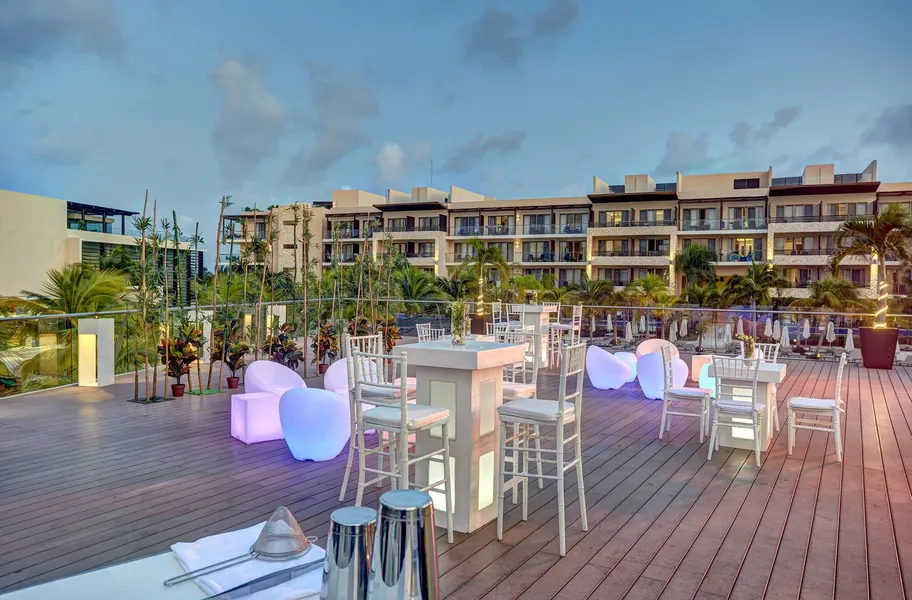 Royalton Riviera Cancun, An Autograph Collection All-Inclusive Resort & Casino - Newly Renovated hotel detail image 2