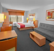 City Express by Marriott Celaya Parque hotel detail image 4