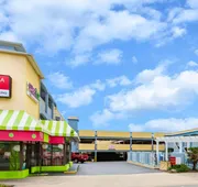 Ramada by Wyndham Virginia Beach hotel detail image 4