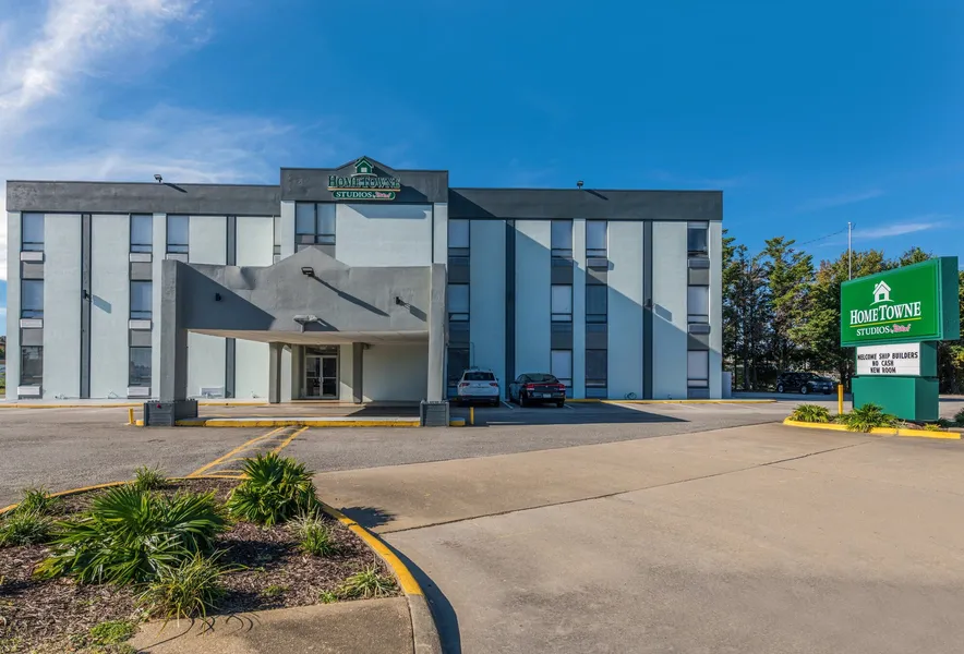 HomeTowne Studios By Red Roof Newport News – Hampton West hotel detail image 2