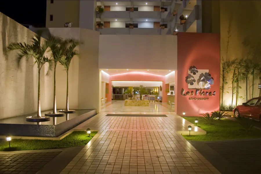 Las Flores Beach Resort hotel detail image 6