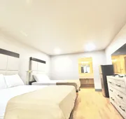 Economy Inn and Suites hotel detail image 7