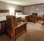 DoubleTree by Hilton Libertyville - Mundelein hotel detail image 5
