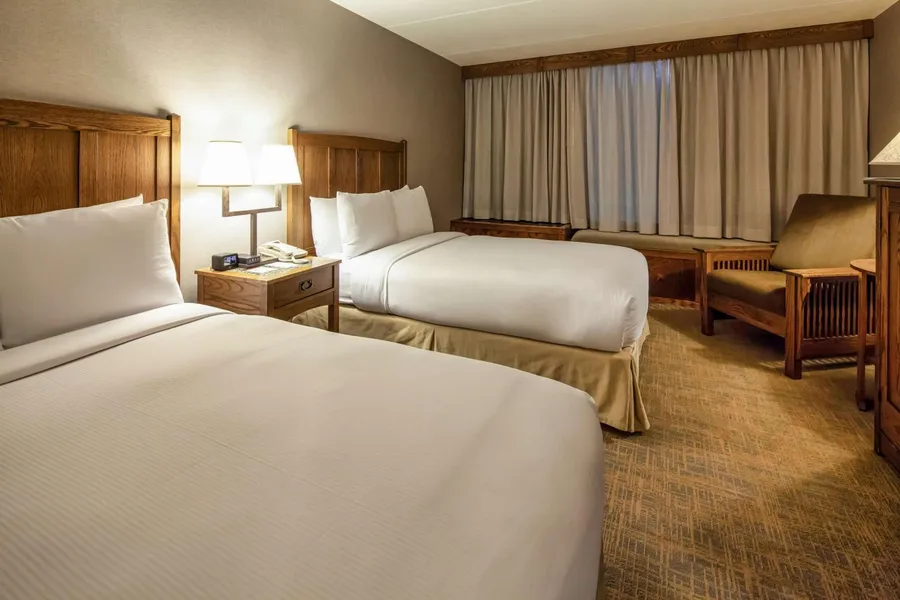 DoubleTree by Hilton Libertyville - Mundelein hotel detail image 6