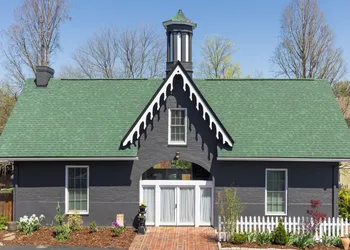 Inn at Woodhaven hotel thumbnail 5