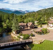 The Landing at Estes Park - Riverside Retreat hotel detail image 7