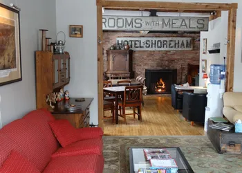 Shoreham Inn hotel thumbnail 2