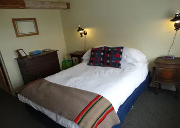 Shoreham Inn hotel thumbnail 8