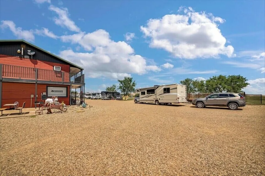 Badlands Hotel and Campground hotel detail image 2