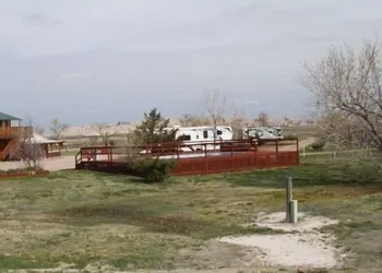 Badlands Hotel and Campground hotel thumbnail 4