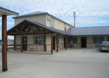 Winterton Suites hotel thumbnail 4
