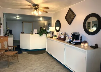 Lakeview Motel and Apartments hotel thumbnail 4