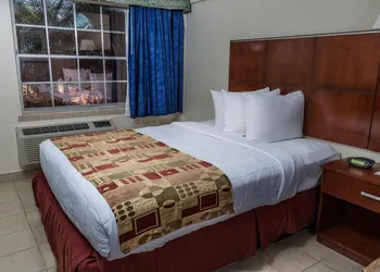 Flamingo Express Hotel hotel thumbnail 3