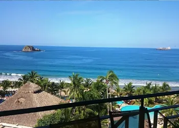 Residence BayViewGrand 2BR hotel thumbnail 5