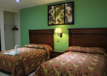 Terracota Corner Room hotel thumbnail 7