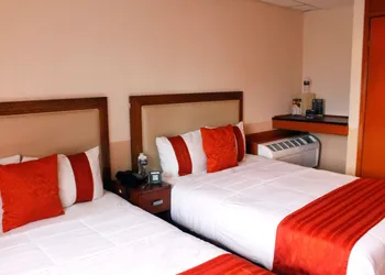 El Regio Hotel hotel thumbnail 6