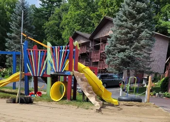 Boulder's Resort hotel thumbnail 7
