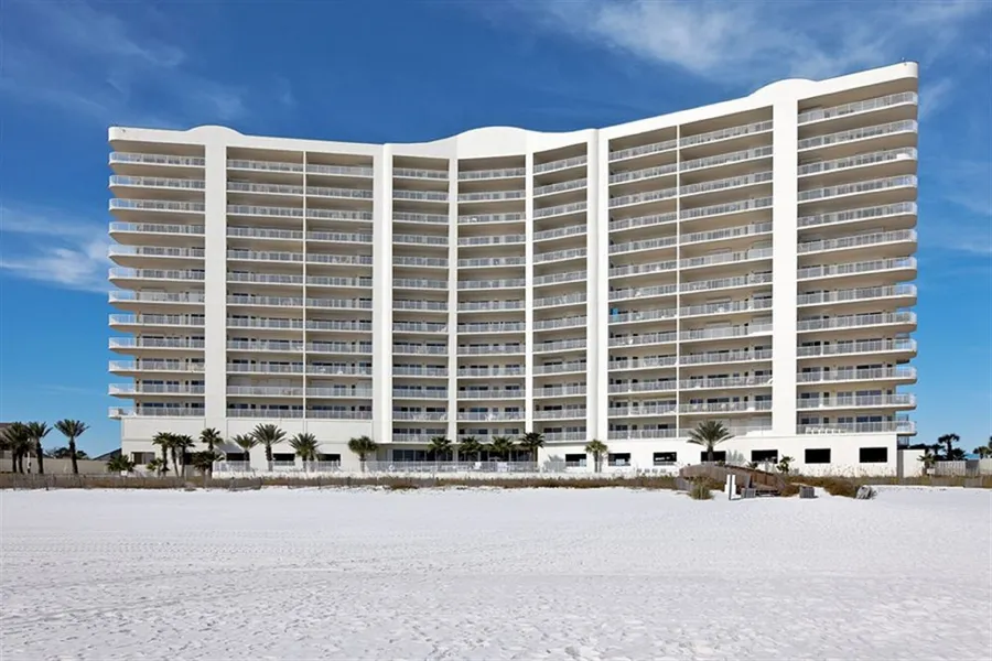 Admirals Quarters by Wyndham Vacation Rentals hotel detail image 2