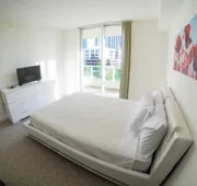 Intracostal Sunny Isles hotel detail image 7