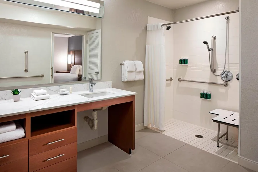 Residence Inn by Marriott Manhattan Beach hotel detail image 6