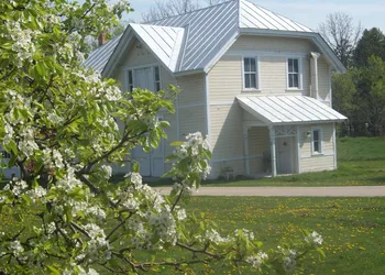 Apple Tree Lane Bed & Breakfast hotel thumbnail 4