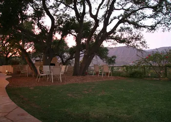 Ojai Retreat & Inn hotel thumbnail 4