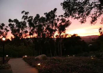 Ojai Retreat & Inn hotel thumbnail 5