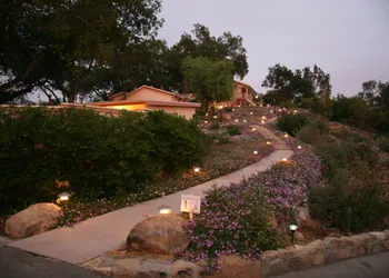 Ojai Retreat & Inn hotel thumbnail 7