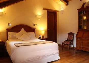 Hotel Casa de Familia de San Cristobal hotel thumbnail 7