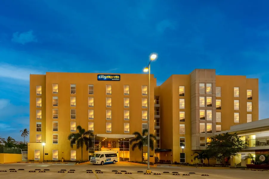 City Express by Marriott Paraiso hotel detail image 2