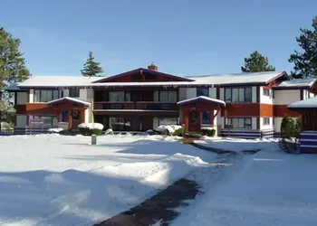 Otsego Resort hotel thumbnail 4