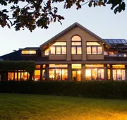 Spinnakers Brewpub & Guesthouses hotel detail image 5