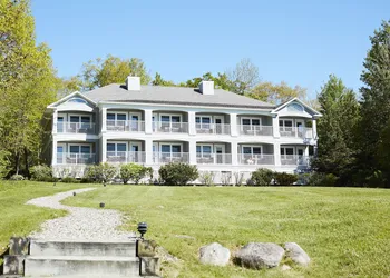 The Inn at Ocean's Edge hotel thumbnail 2