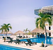 Caracol Plaza hotel detail image 4