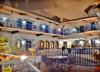 Hacienda Hotel hotel thumbnail 7
