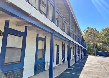Scottish Inns Osage Beach hotel thumbnail 5