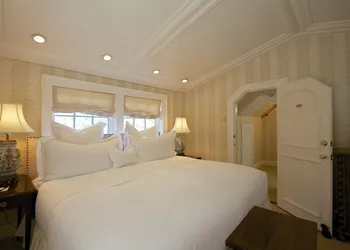 The 1770 House Restaurant & Inn hotel thumbnail 8