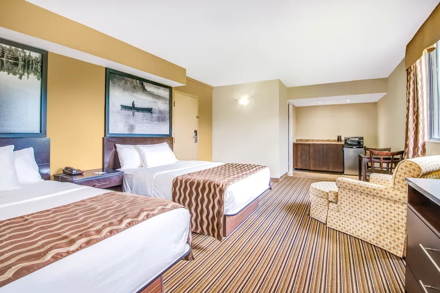Red Maple inn and suites hotel detail image 6
