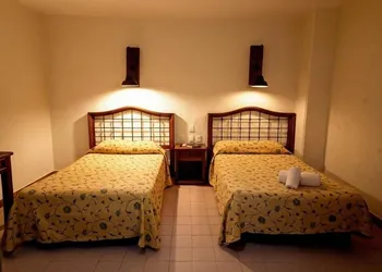 Hotel Plaza Independencia hotel thumbnail 2